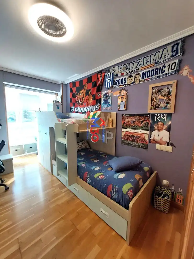 Bedroom of Apartments for sale in Miranda de Ebro  with Heating, Parquet flooring and Storage room