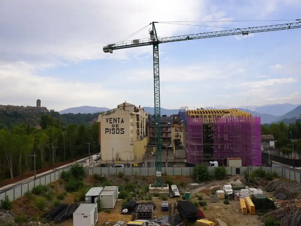 Vista exterior de Piso en venta en Aínsa-Sobrarbe
