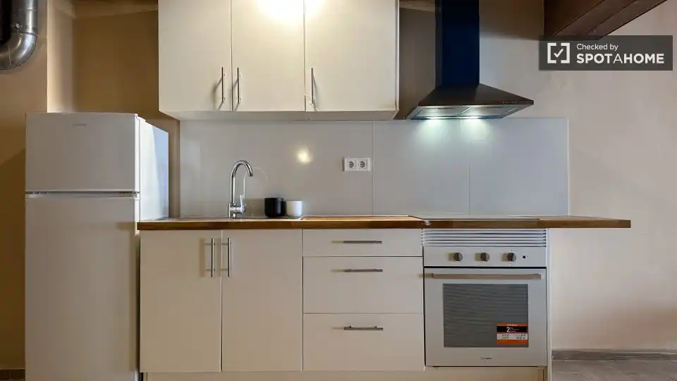 Flat to rent in Ciutat Vella, imagen 2
