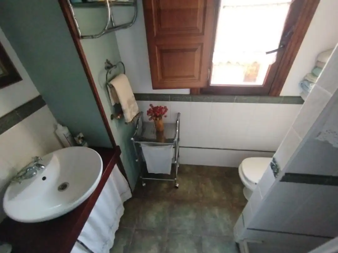 Baño de Casa o chalet en venta en Valle de Tobalina con Calefacción y Amueblado