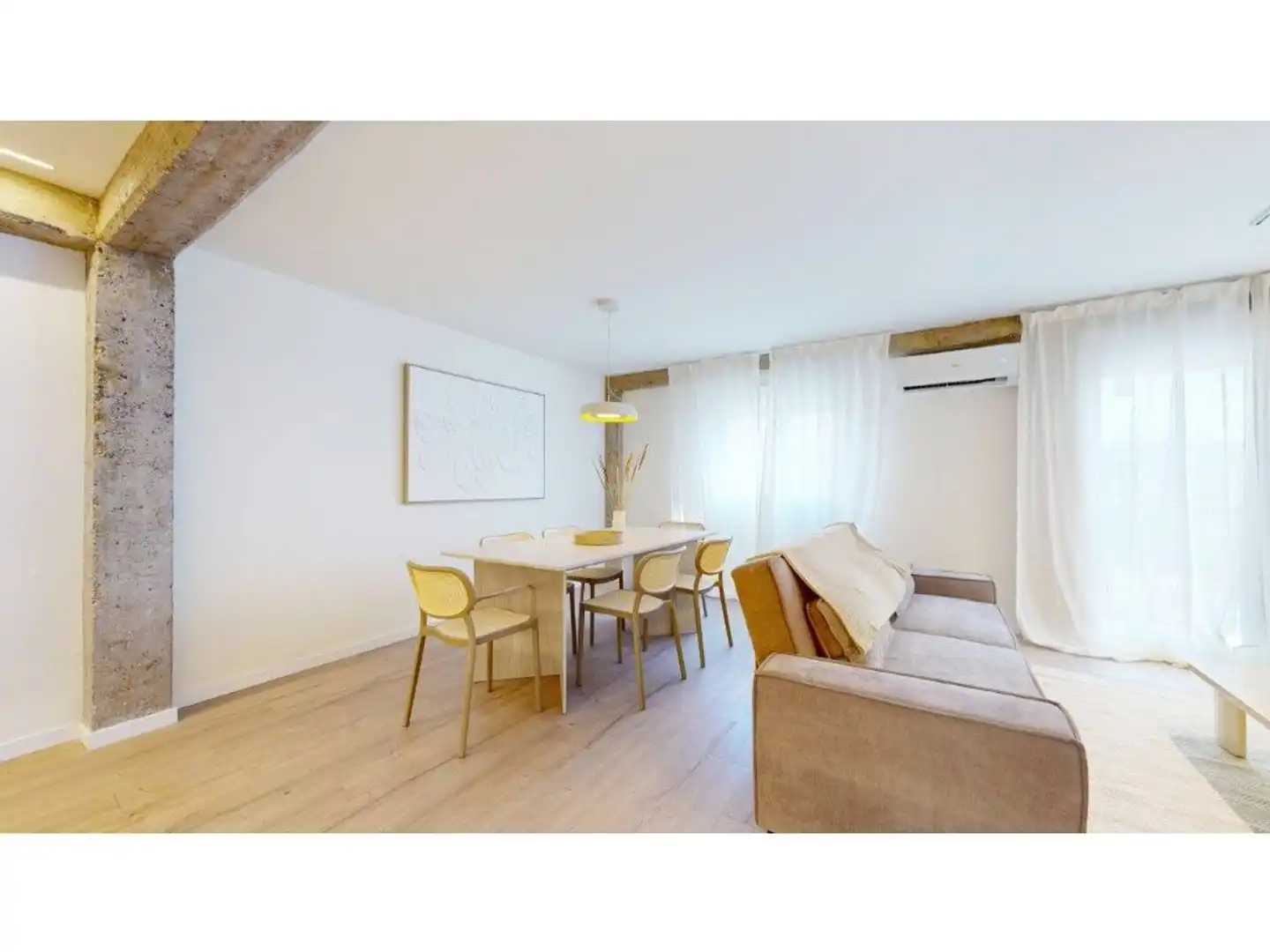 Vista exterior de Piso en venta en Valencia con Aire acondicionado, Terraza y Amueblado