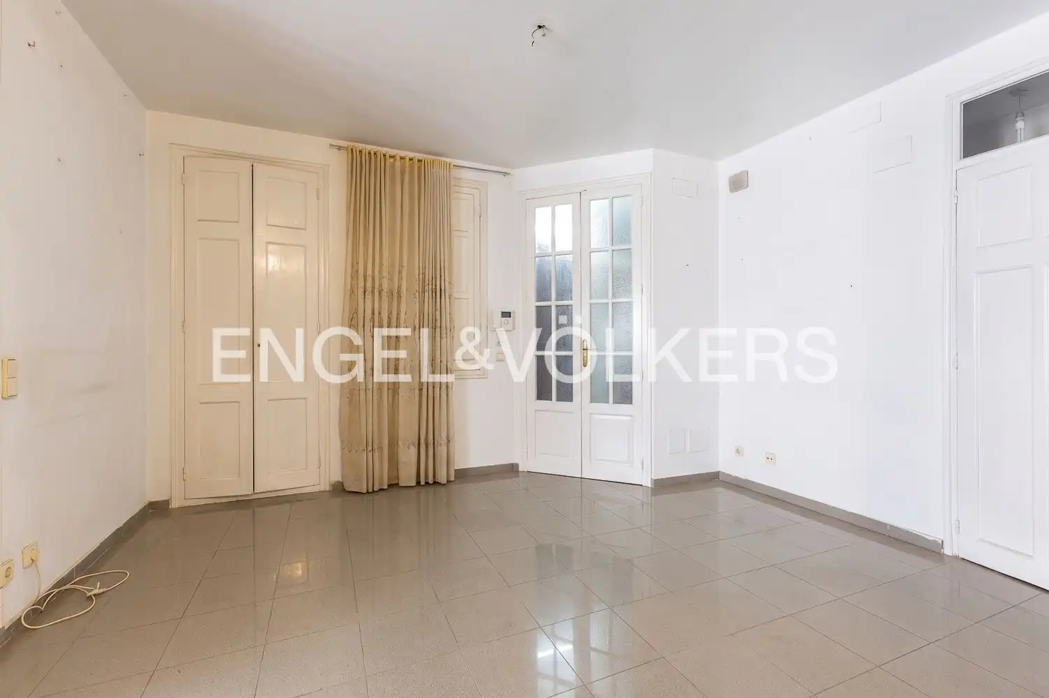Piso en venta en Valencia con Calefacción