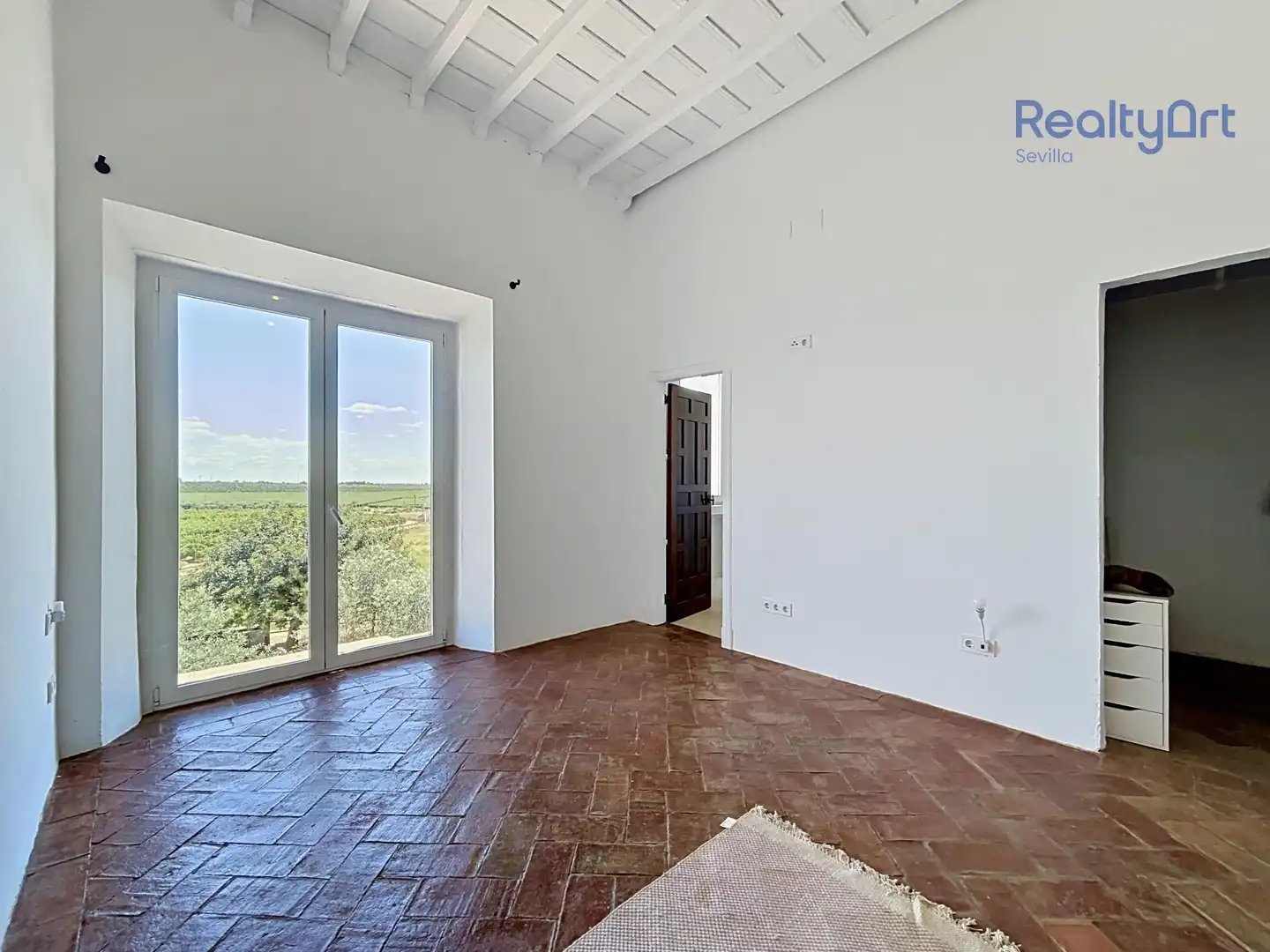 Sala de estar de Finca rústica en venta en Bollullos de la Mitación con Jardín privado y Piscina
