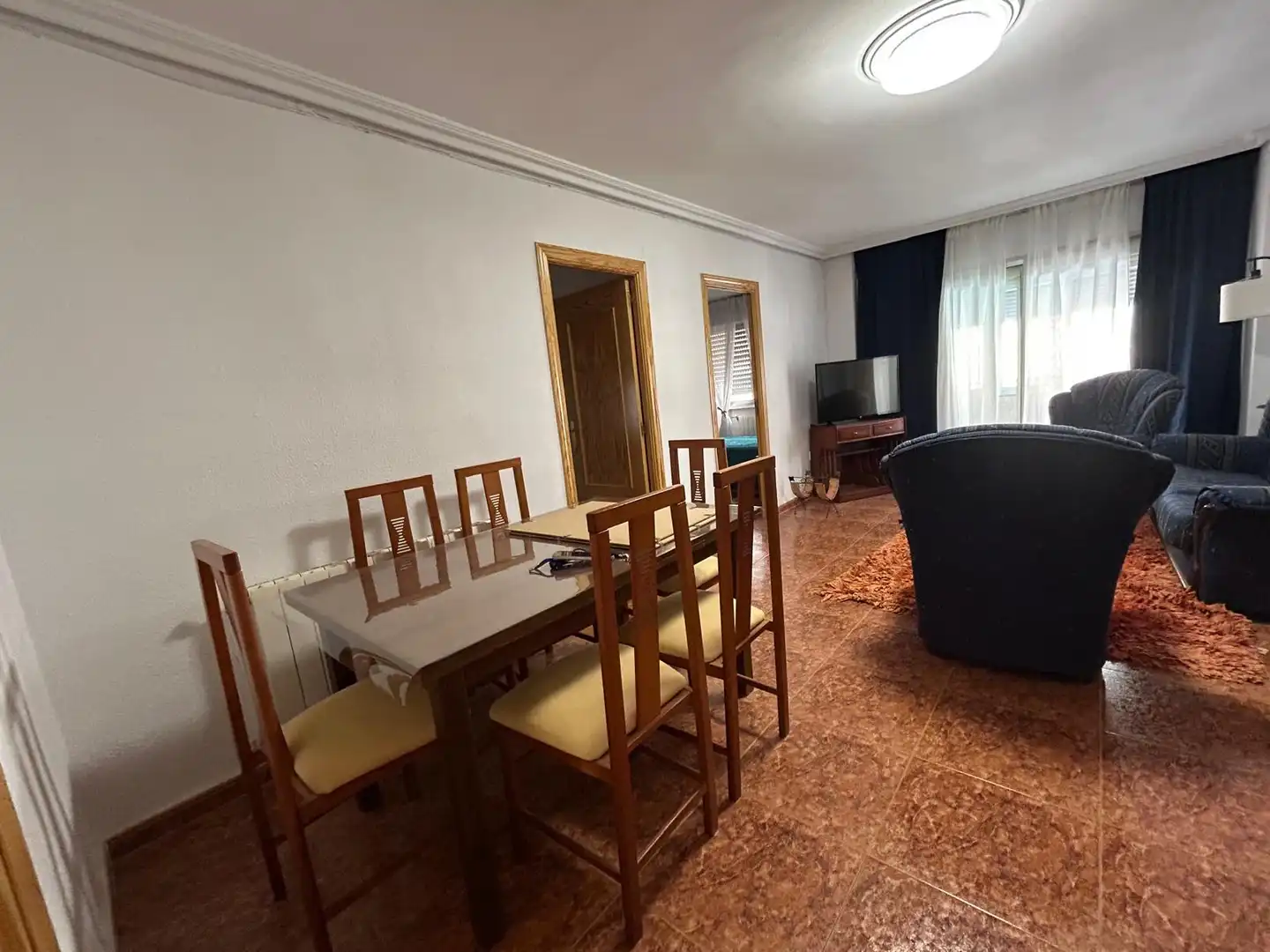 Sala de estar de Piso en venta en Ciudad Real con Calefacción, Terraza y Amueblado