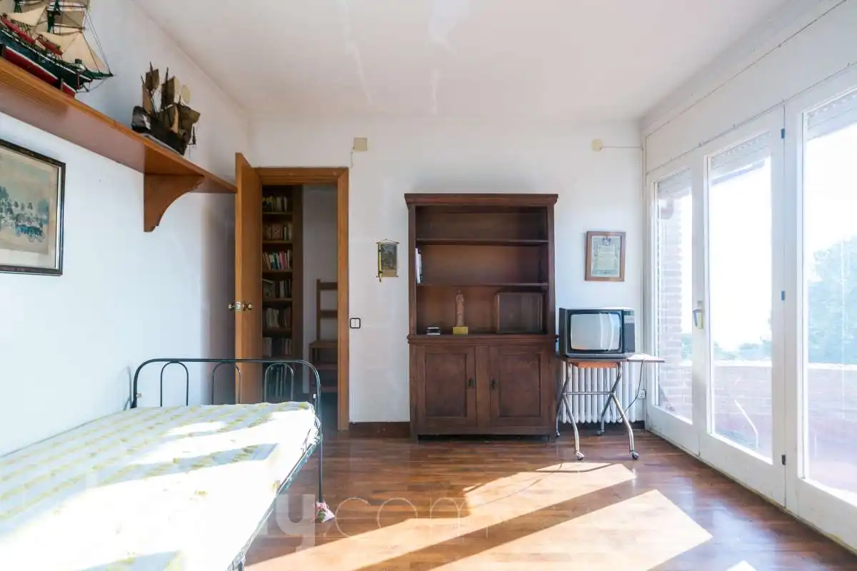 Dormitori de Casa o xalet en venda en Tarragona amb Calefacció, Jardí privat i Parquet