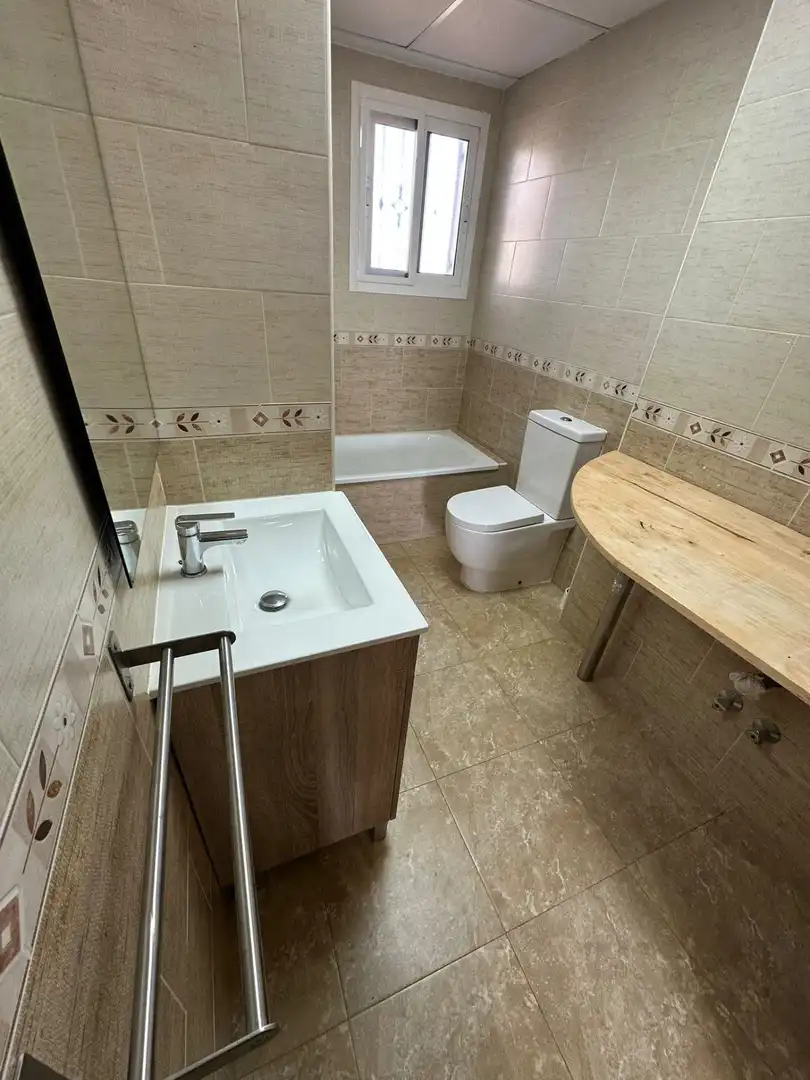 Badezimmer von Dachboden zum Verkauf in Murcia mit Klimaanlage, Terrasse und Abstellraum