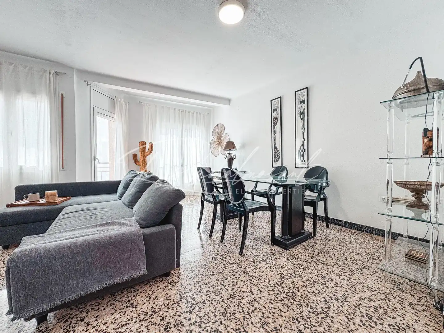 Living room of Flat for sale in Cambrils  with Air Conditioner, Terrace and Furnished