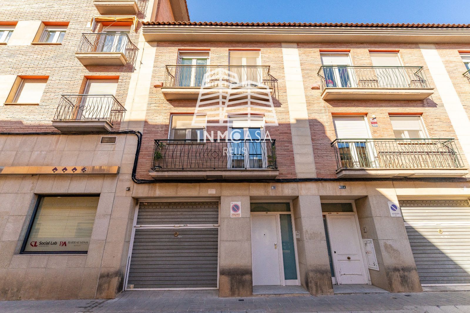 Exterior view of Single-family semi-detached for sale in Reus  with Air Conditioner, Heating and Balcony