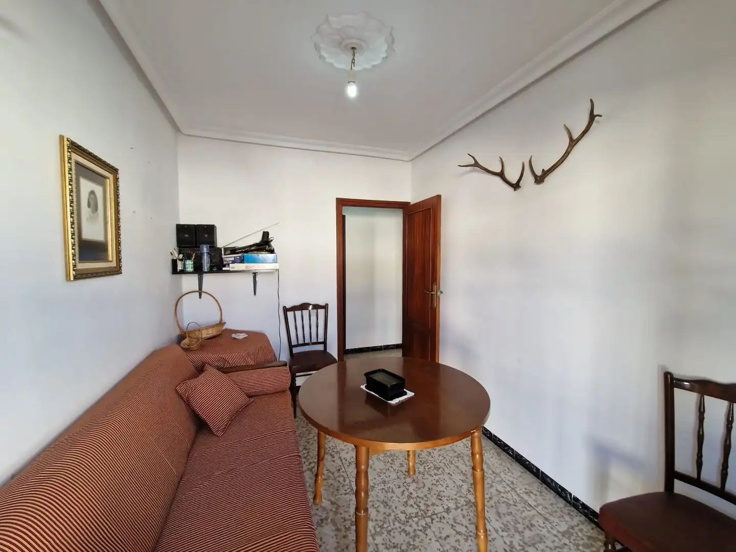 Living room of Flat for sale in Lora del Río