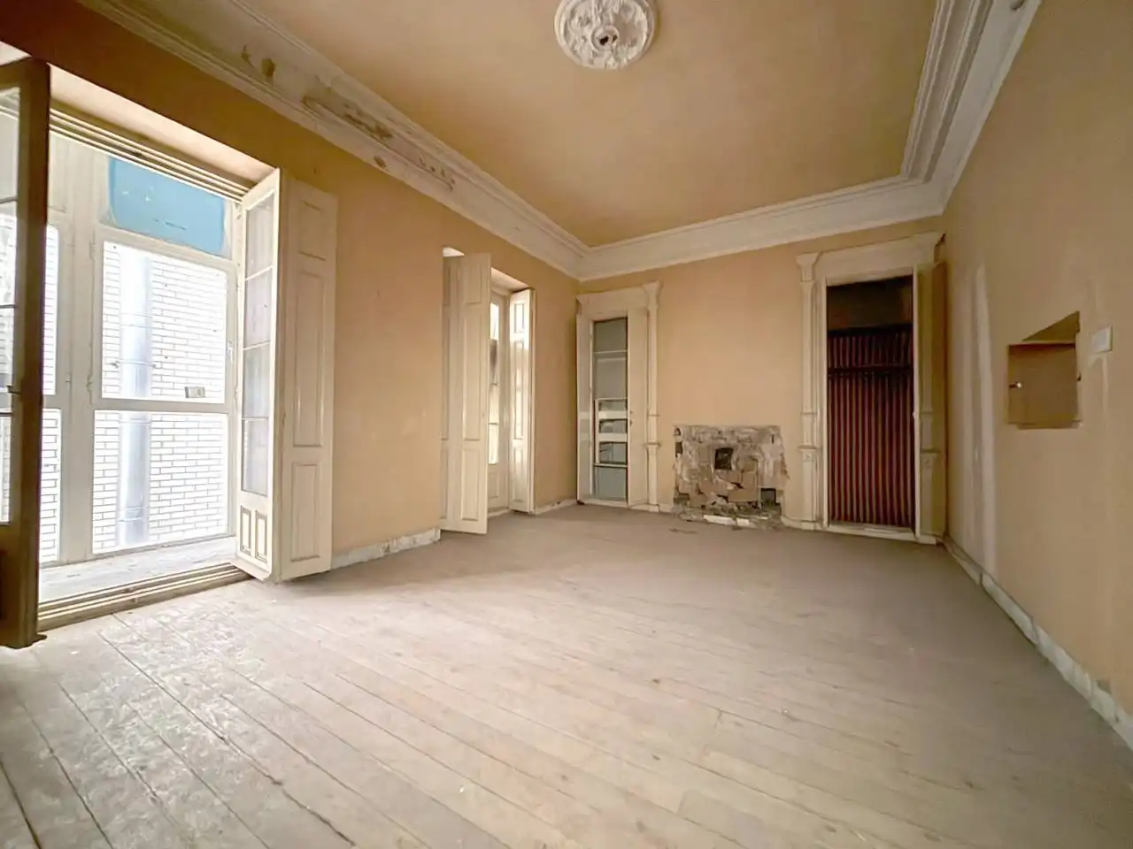 Sala d'estar de Pis en venda en Casco Antiguo