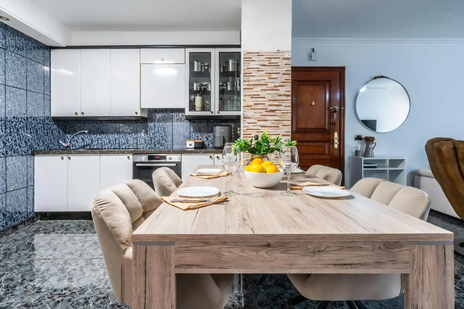 Menjador de Apartament en venda en Arona amb Terrassa i Moblat