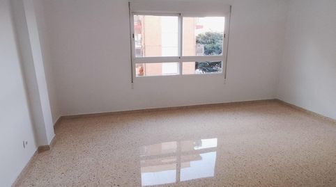 Photo 4 of Flat for rent in Calle Hospital, País Valencià, Mislata