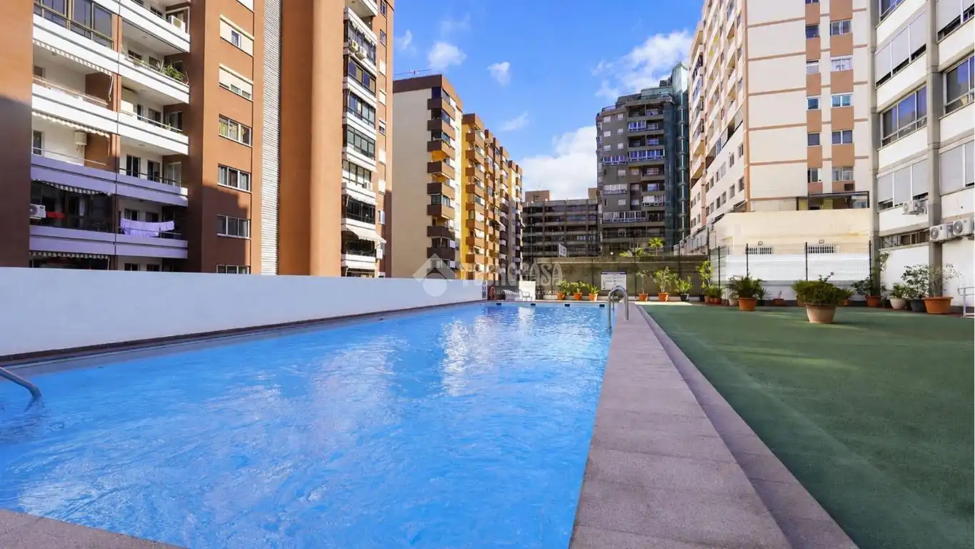 Piscina de Pis en venda en Santa Cruz de Tenerife
