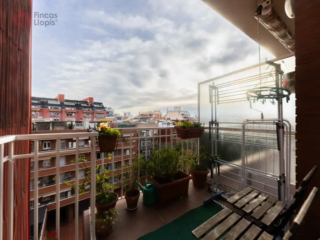 Terrasse von Wohnung zum Verkauf in L'Hospitalet de Llobregat mit Terrasse und Balkon