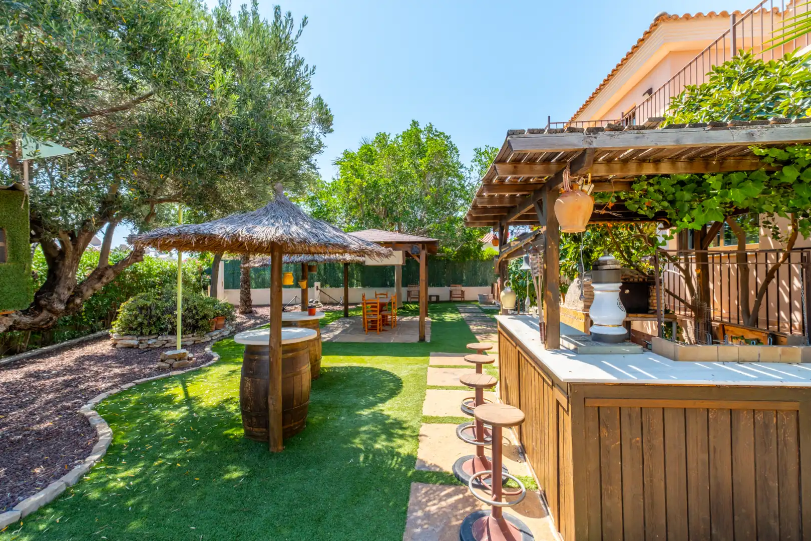 Garden of Houses for sale in El Campello  with Air Conditioner, Heating and Private garden