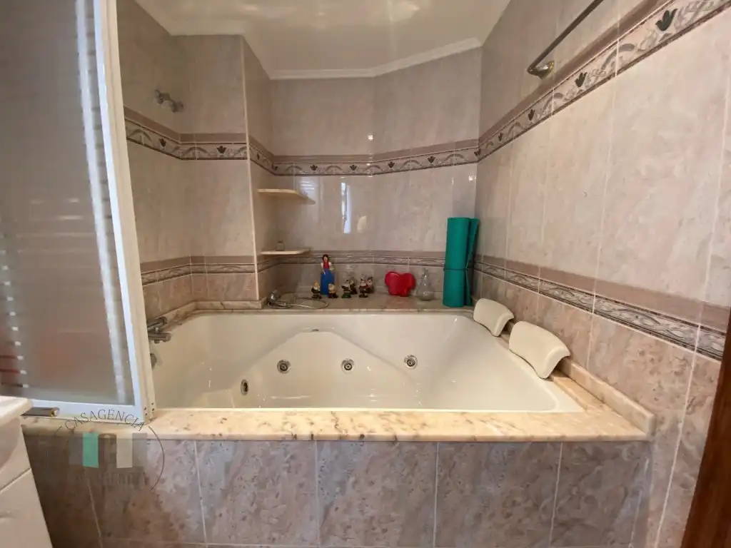 Maisonette zur Miete in Castellón de la Plana / Castelló de la Plana, Castellón