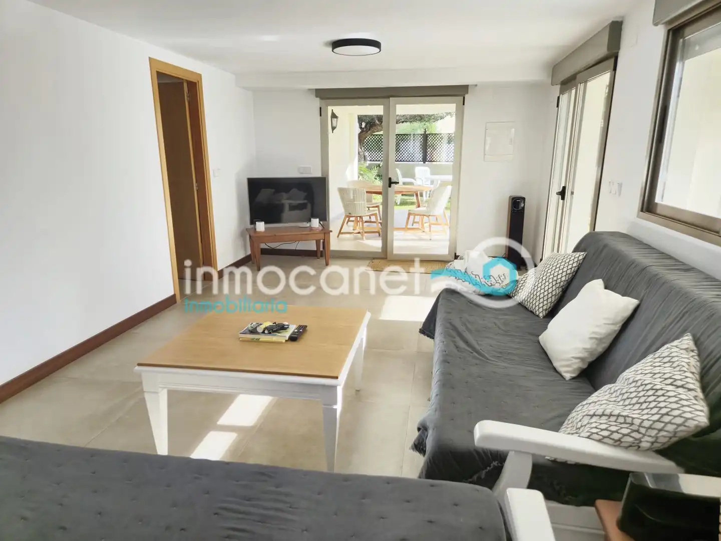 Sala d'estar de Casa o xalet en venda en Oliva amb Aire condicionat, Calefacció i Terrassa