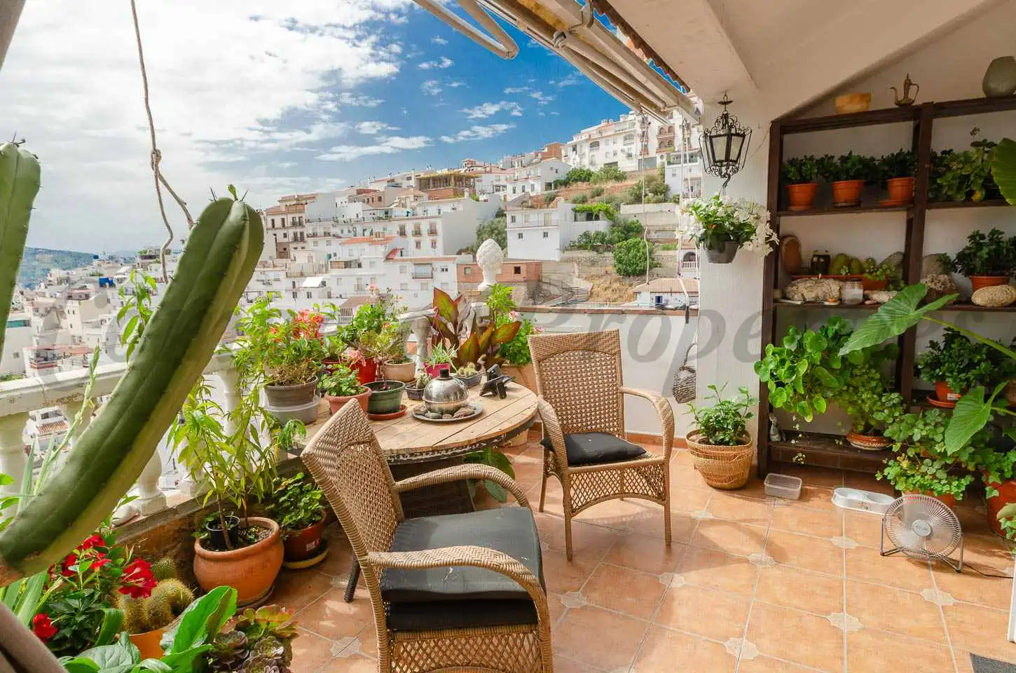 Terraza de Piso en venta en Cómpeta con Terraza y Amueblado
