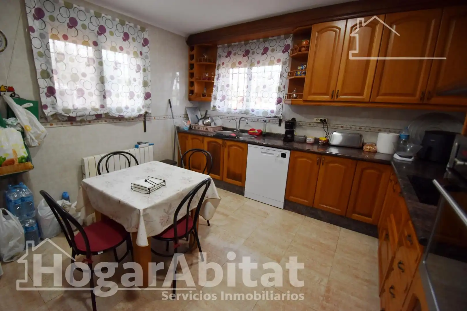 Küche von Haus oder Chalet zum Verkauf in Castellón de la Plana / Castelló de la Plana mit Klimaanlage, Privatgarten und Terrasse