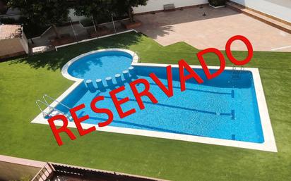 Piscina de Pis en venda en Barberà del Vallès amb Aire condicionat, Calefacció i Forn
