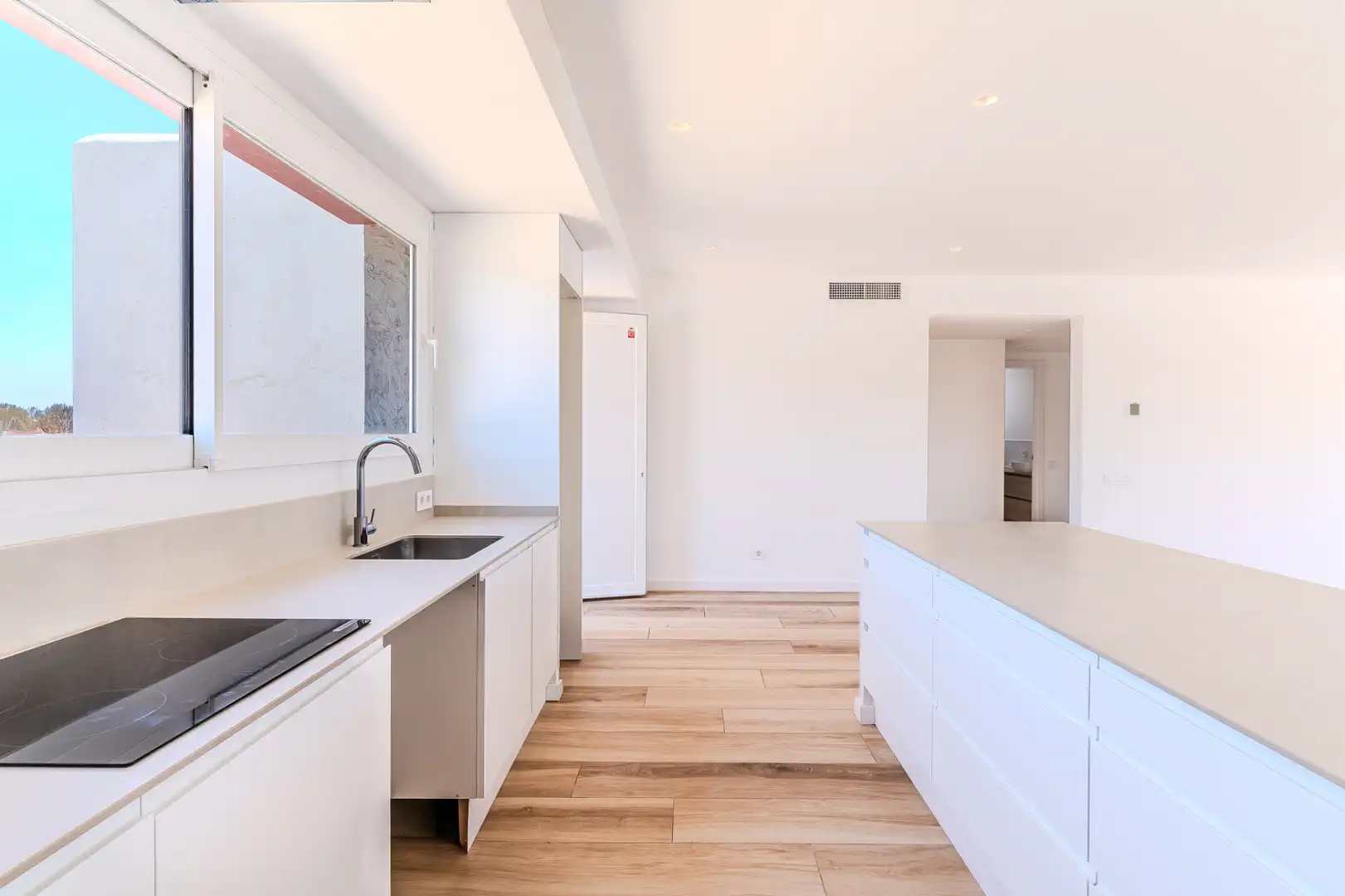 Küche von Haus oder Chalet zum Verkauf in L'Ametlla de Mar  mit Klimaanlage, Heizung und Privatgarten