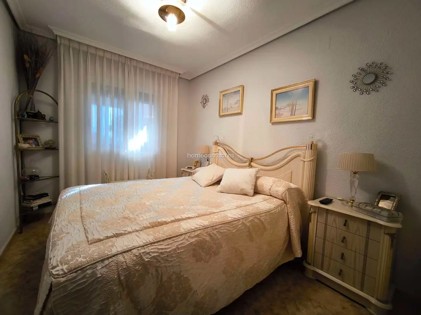 Schlafzimmer von Einfamilien-Reihenhaus zum Verkauf in La Nucia mit Klimaanlage, Internet und Gemeinschaftspool