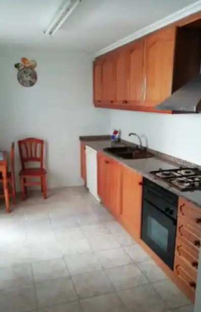 Cuina de Pis de lloguer en Catarroja amb Aire condicionat, Calefacció i Traster