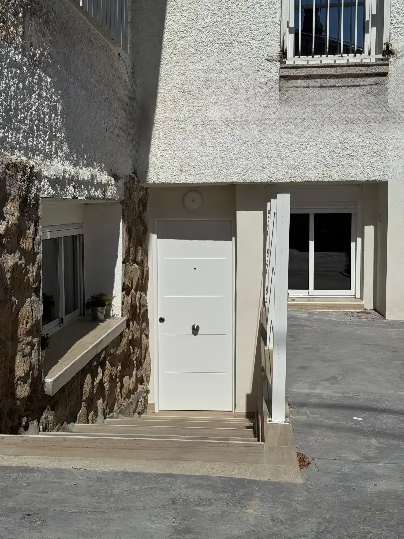 Vista exterior de Piso de alquiler en Villaviciosa de Odón con Calefacción, Amueblado y Lavadora