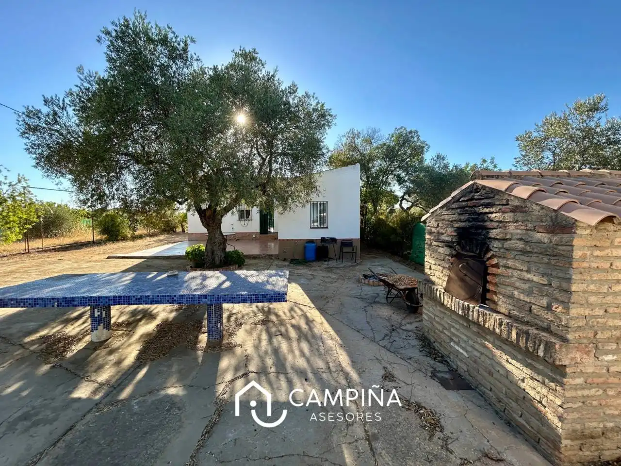 Vista exterior de Finca rústica en venta en Trigueros con Aire acondicionado, Terraza y Piscina