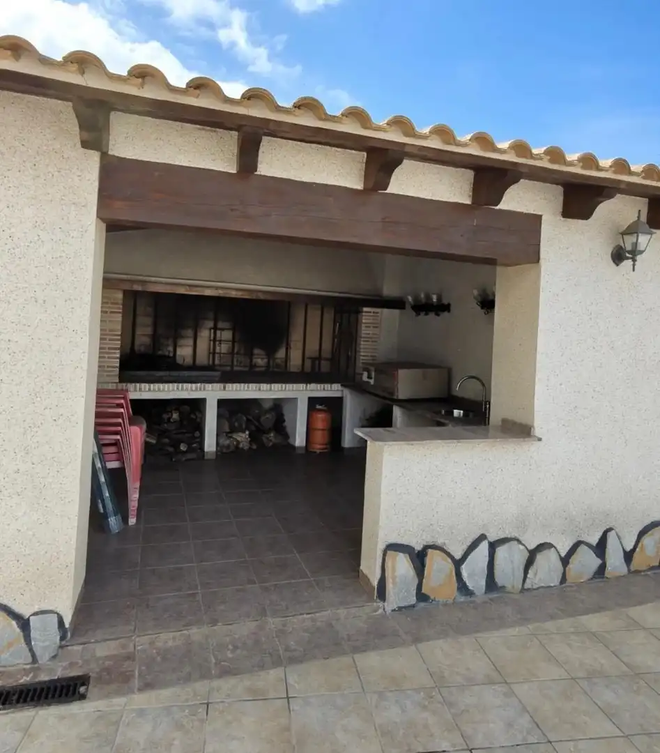 Cocina de Casa o chalet en venta en Catral con Jardín privado, Piscina y Amueblado