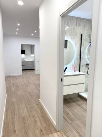 Piso en Venta en Gran Via CORTS CATALANES en La Font de la Guatlla