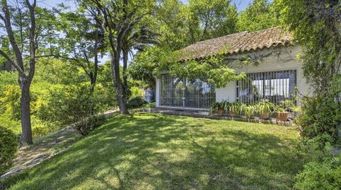Foto 2 de Casa o chalet en venta en Calle Villares Altos, Santa Eufemia, Tomares