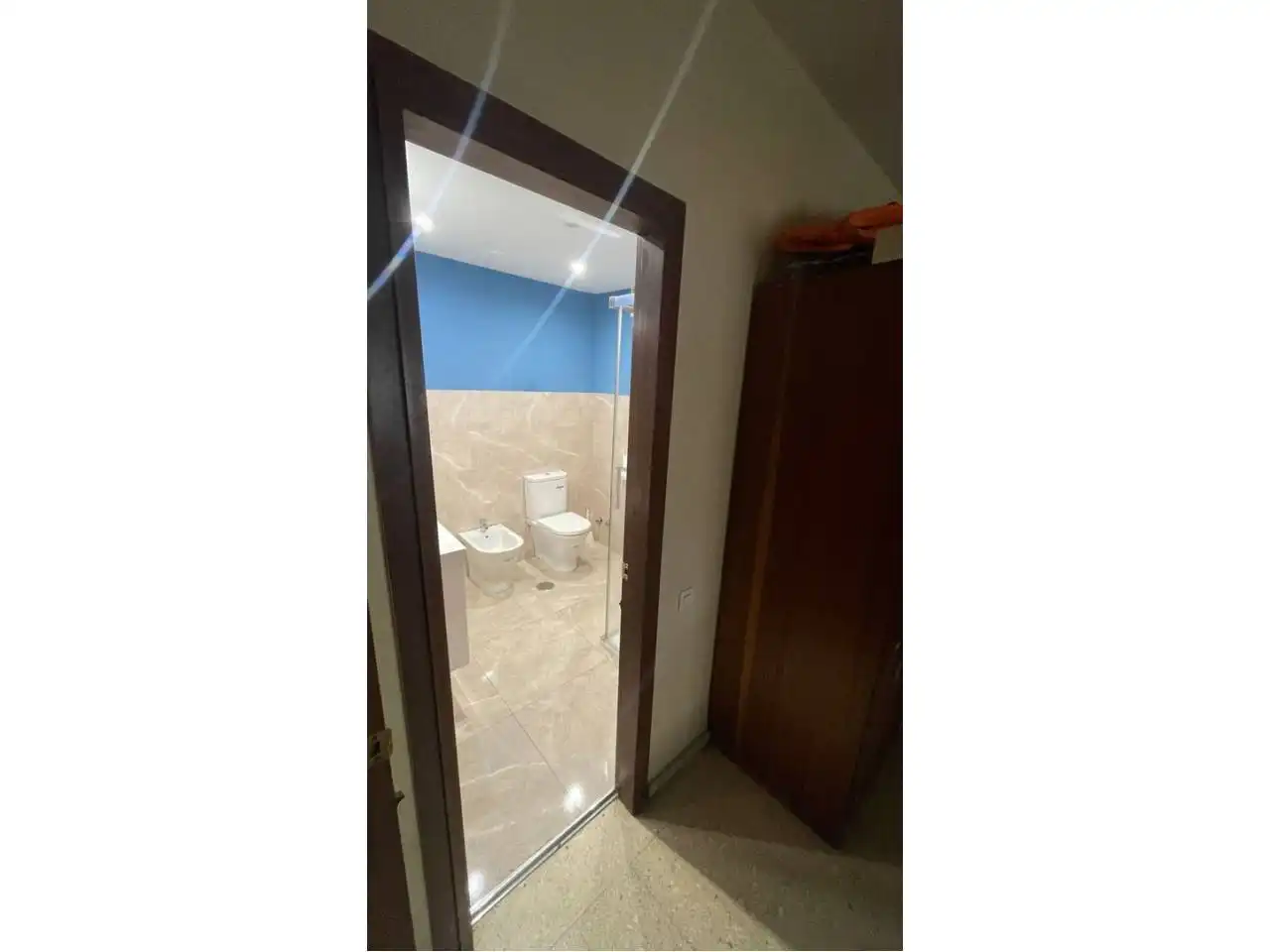 Bathroom of Flat for sale in Sevilla  with Air Conditioner, Heating and Balcony
