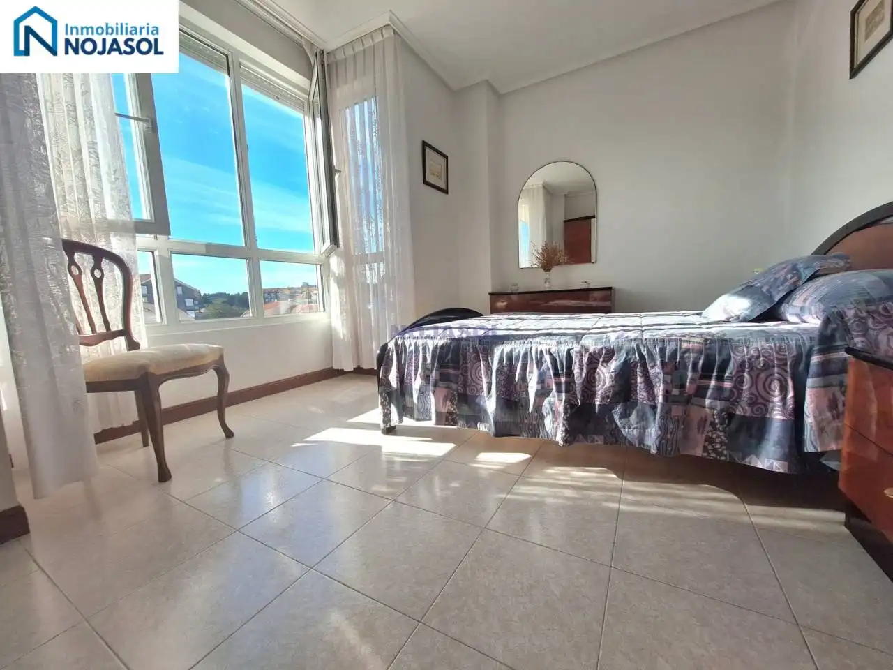 Habitación de Piso de alquiler en Noja con Terraza y Amueblado