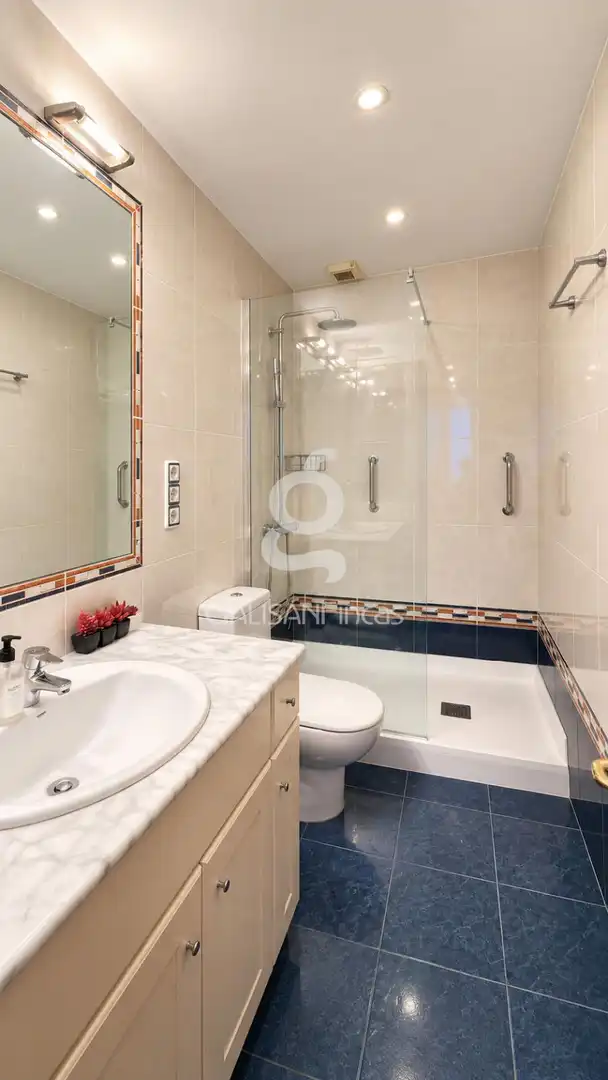 Piso con terraza en venta en Felip Ii, imagen 15