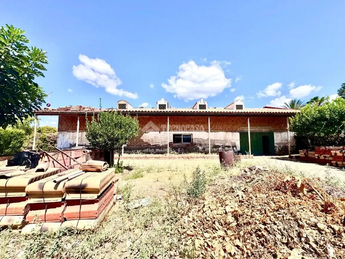 Casa rustica con piscina in vendita a Periurbano Oeste - Sierra, imagen 13