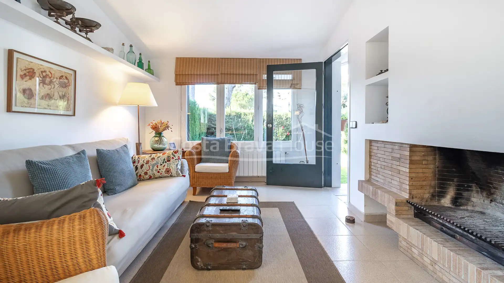 Wohnzimmer von Einfamilien-Reihenhaus zum Verkauf in Palafrugell mit Klimaanlage, Heizung und Privatgarten