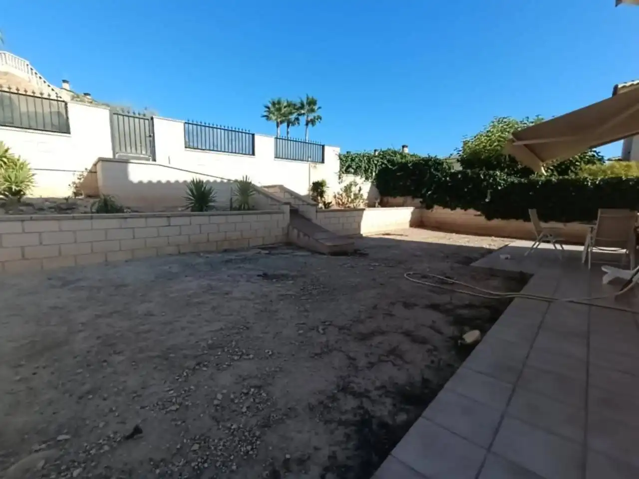 Casa o chalet en venta en Petrer con Calefacción y Terraza
