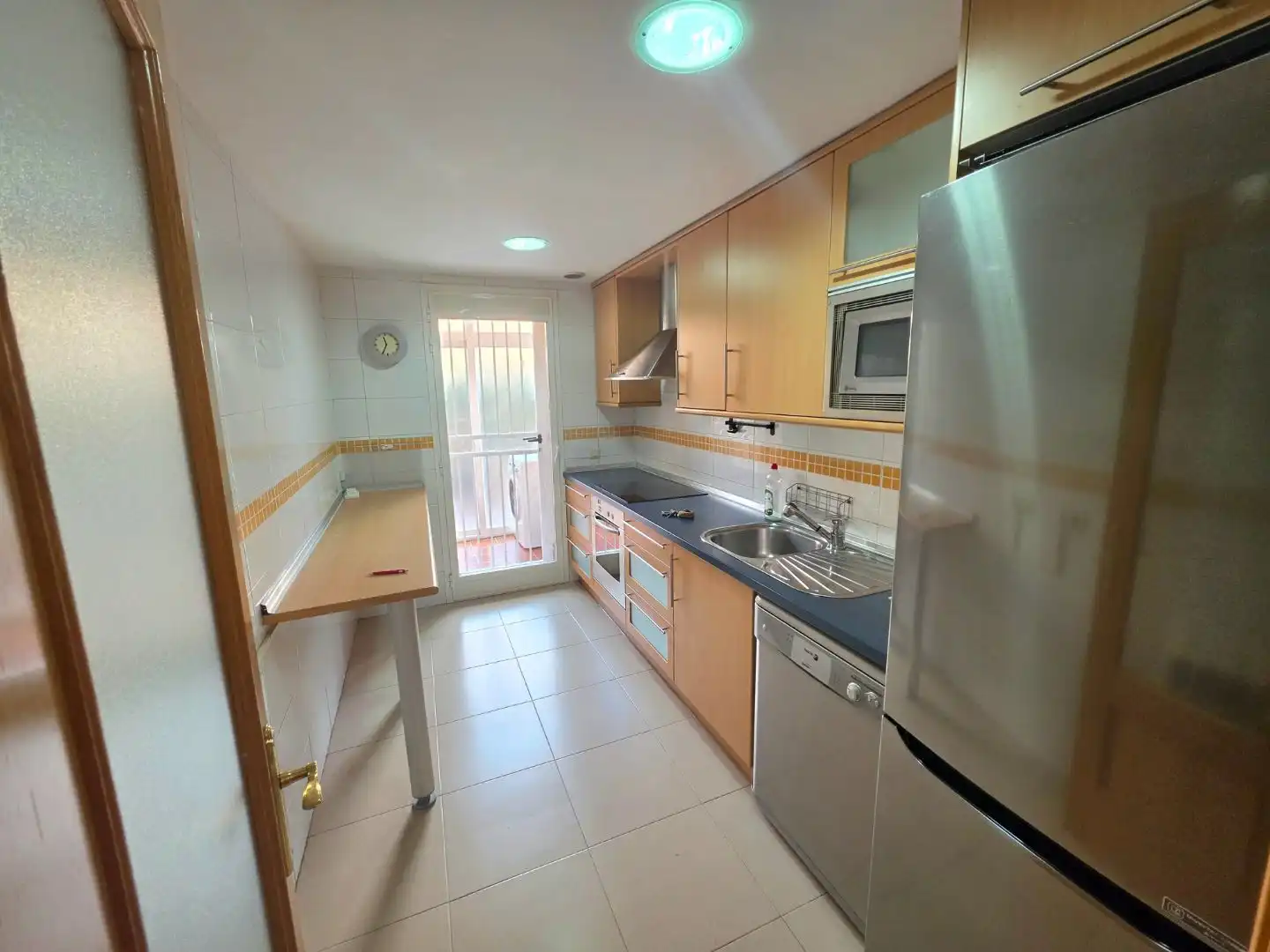 Kitchen of Flat for sale in Leganés  with Terrace and Swimming Pool