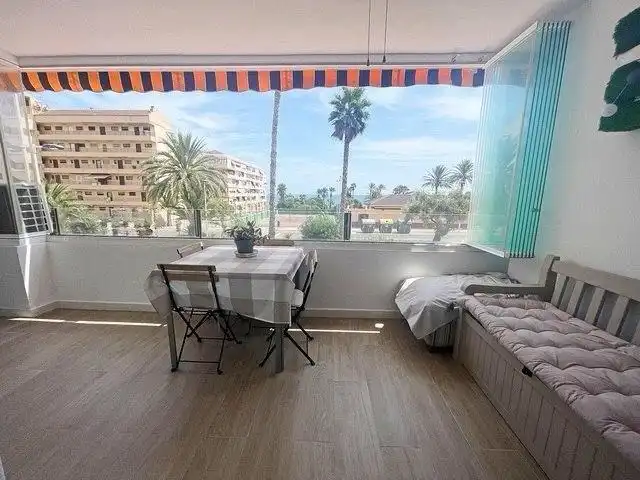 Terrassa de Apartament en venda en Torrevieja amb Aire condicionat, Calefacció i Terrassa