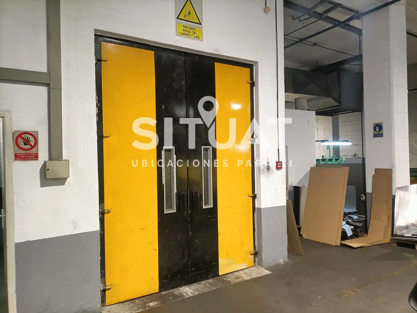 Nave industrial en venta en Castellbisbal con Calefacción y Alarma