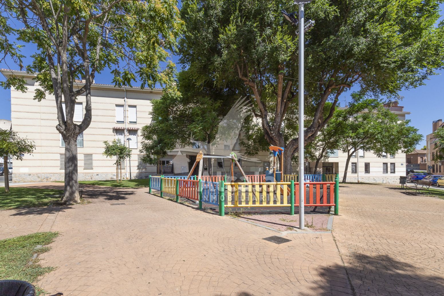 Exterior view of Flat for sale in Azuqueca de Henares  with Air Conditioner, Heating and Terrace