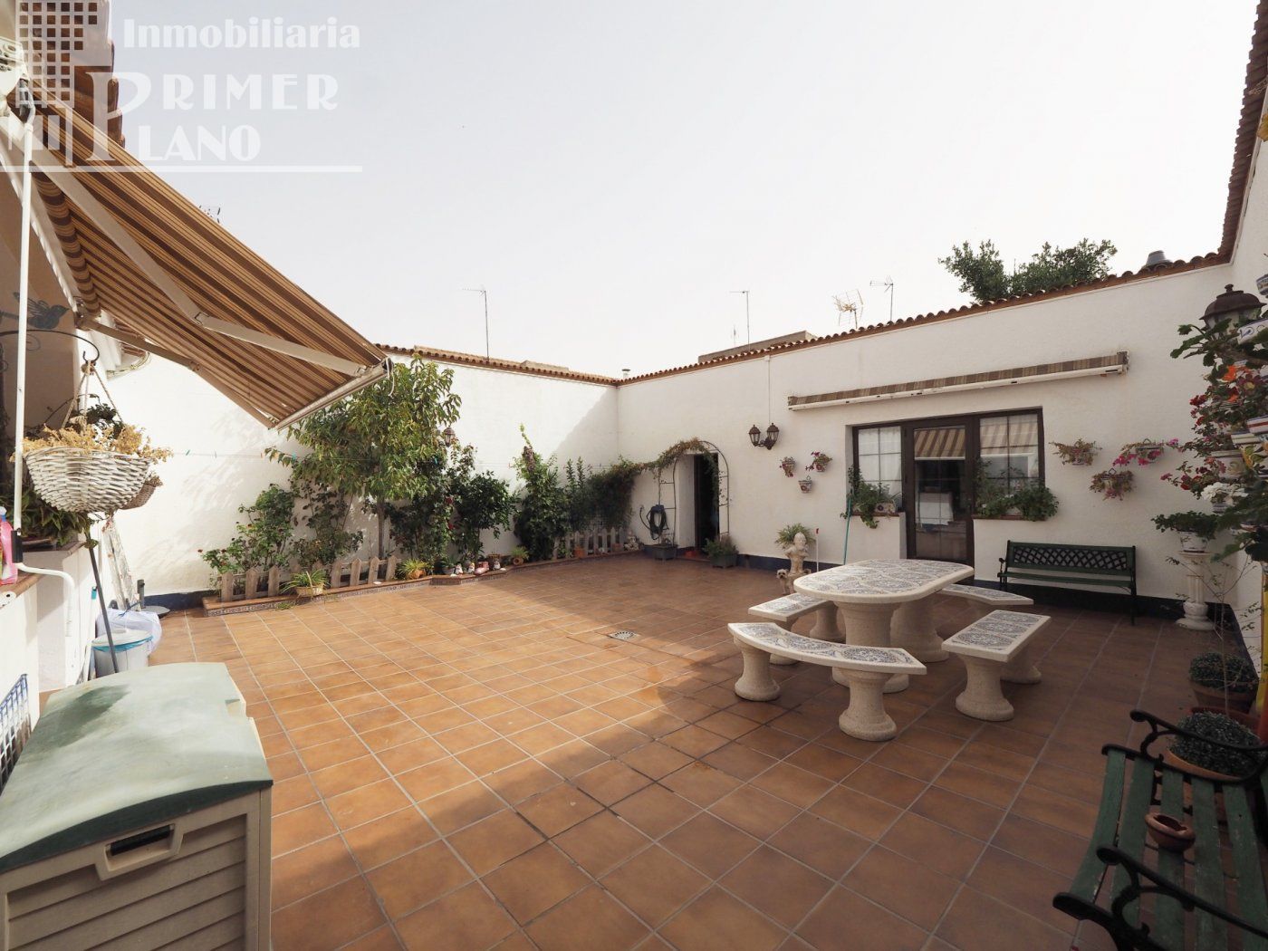 Terrassa de Casa o xalet en venda en Tomelloso amb Aire condicionat, Calefacció i Jardí privat