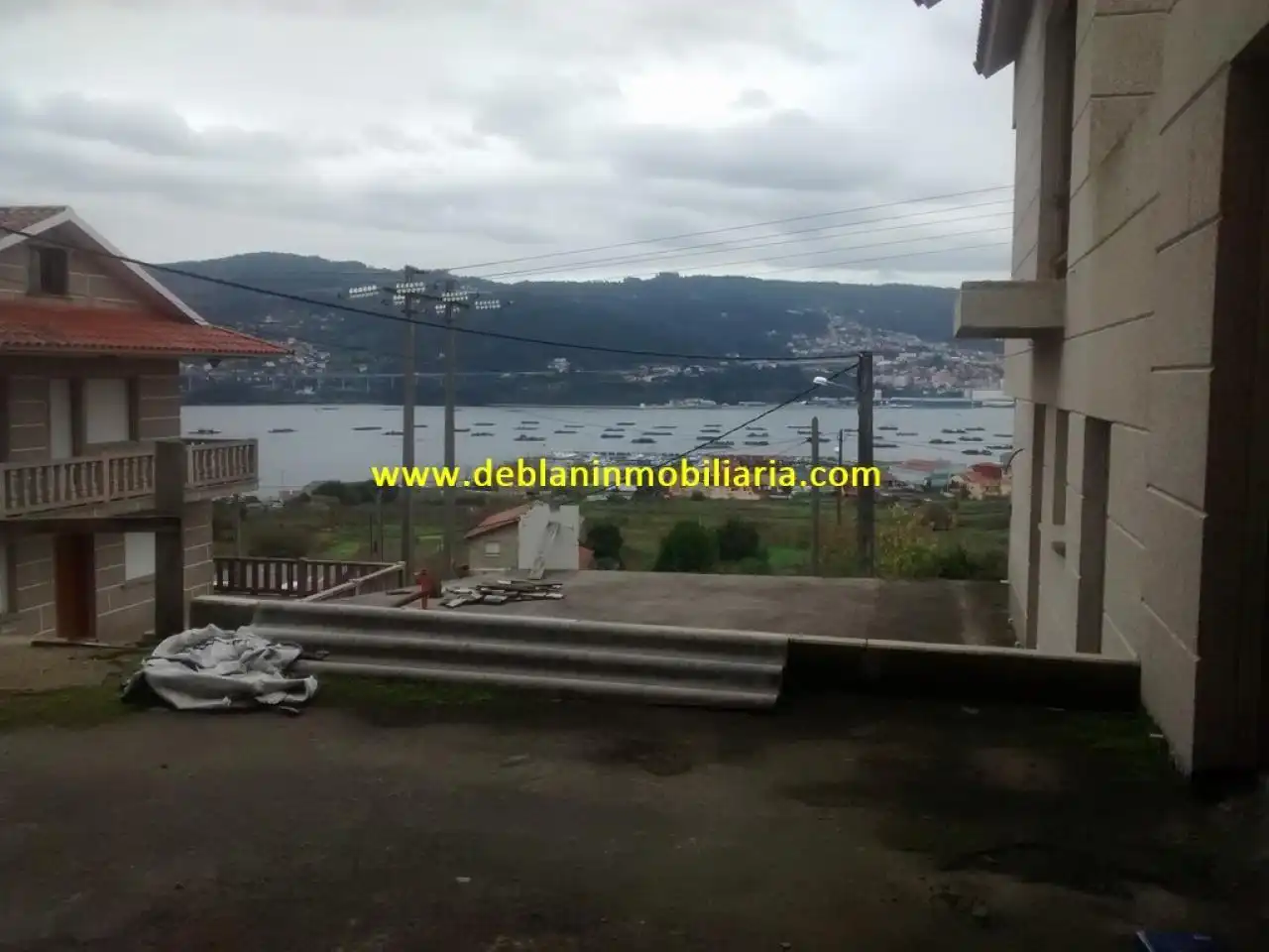 Casa adosada en venda en Moaña amb Terrassa i Balcó