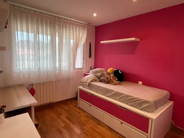 Dormitori de Dúplex en venda en Piélagos amb Calefacció, Parquet i Terrassa