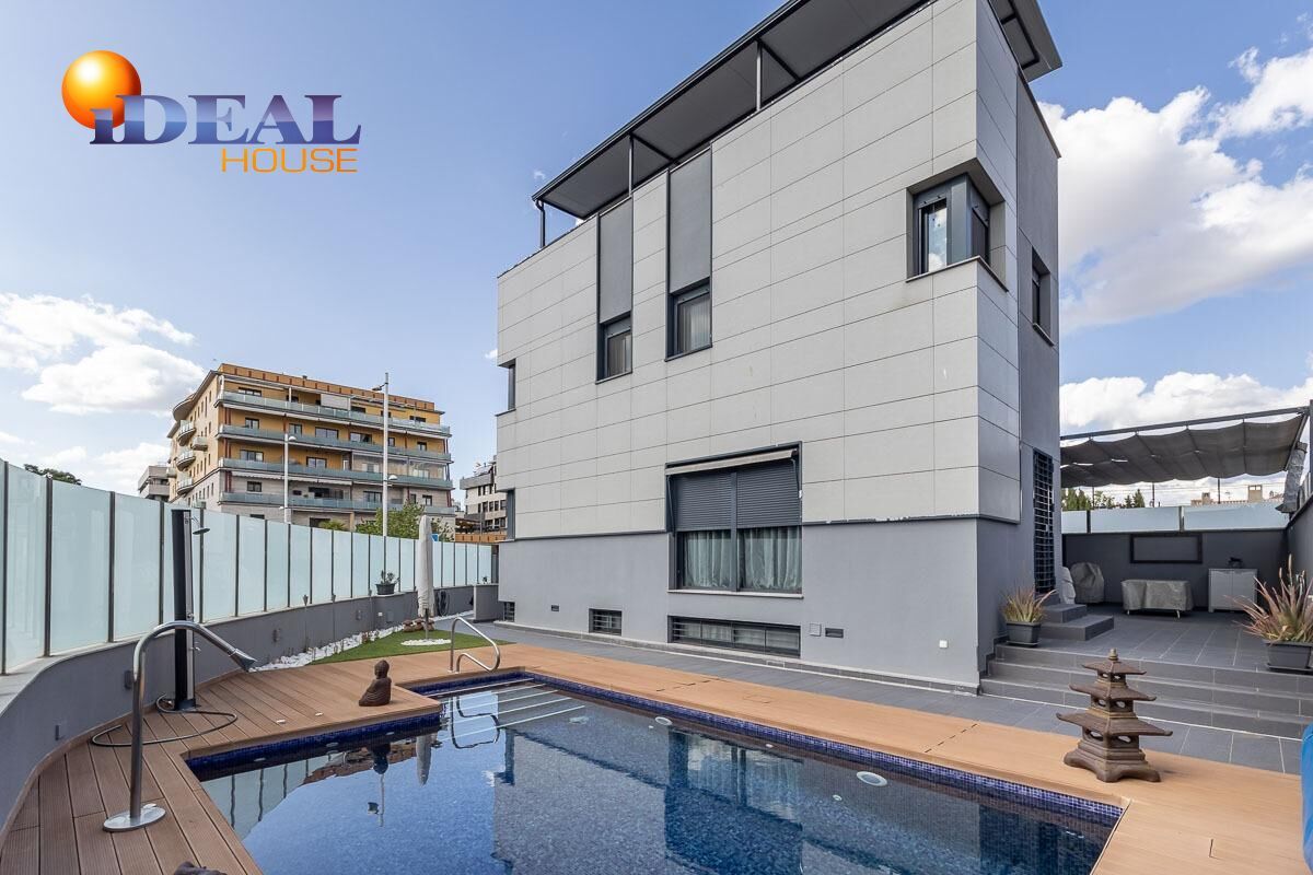 Casa o xalet en venda a Avenida FERNANDO DE LOS RIOS, 41, Barrio de Zaidín