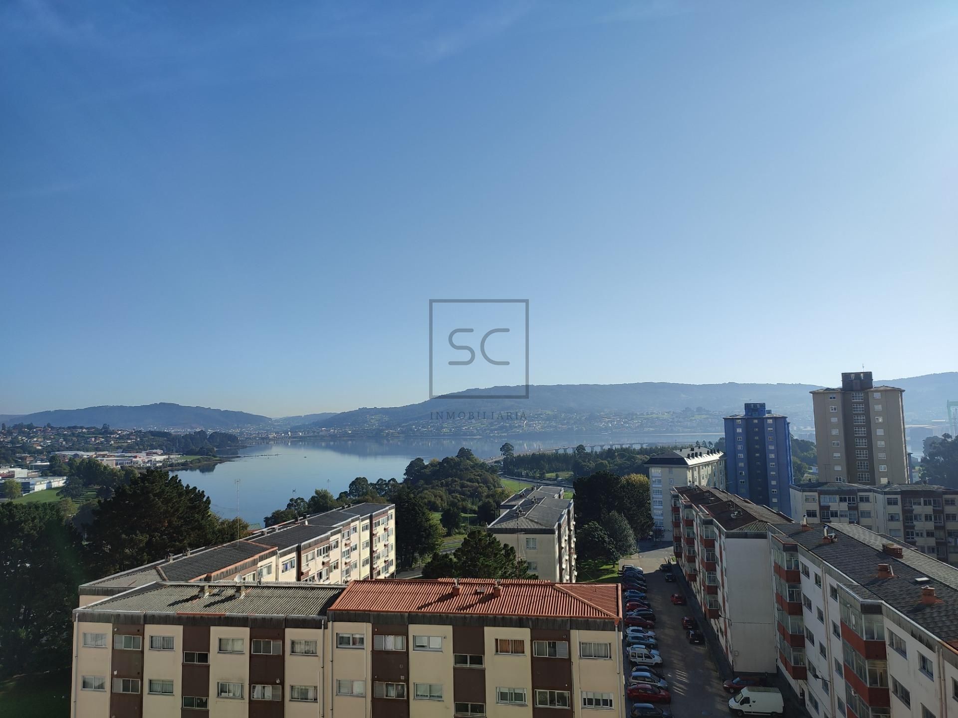 Vista exterior de Pis en venda en Ferrol amb Calefacció