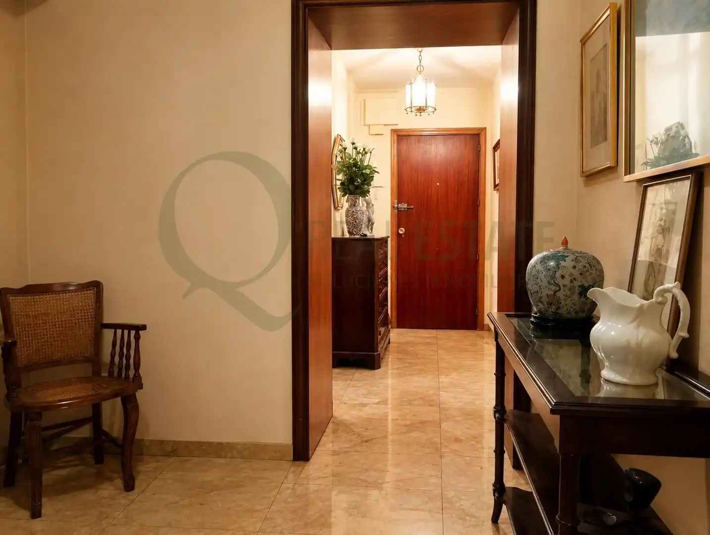 Piso en venta en Alicante / Alacant con Aire acondicionado y Balcón