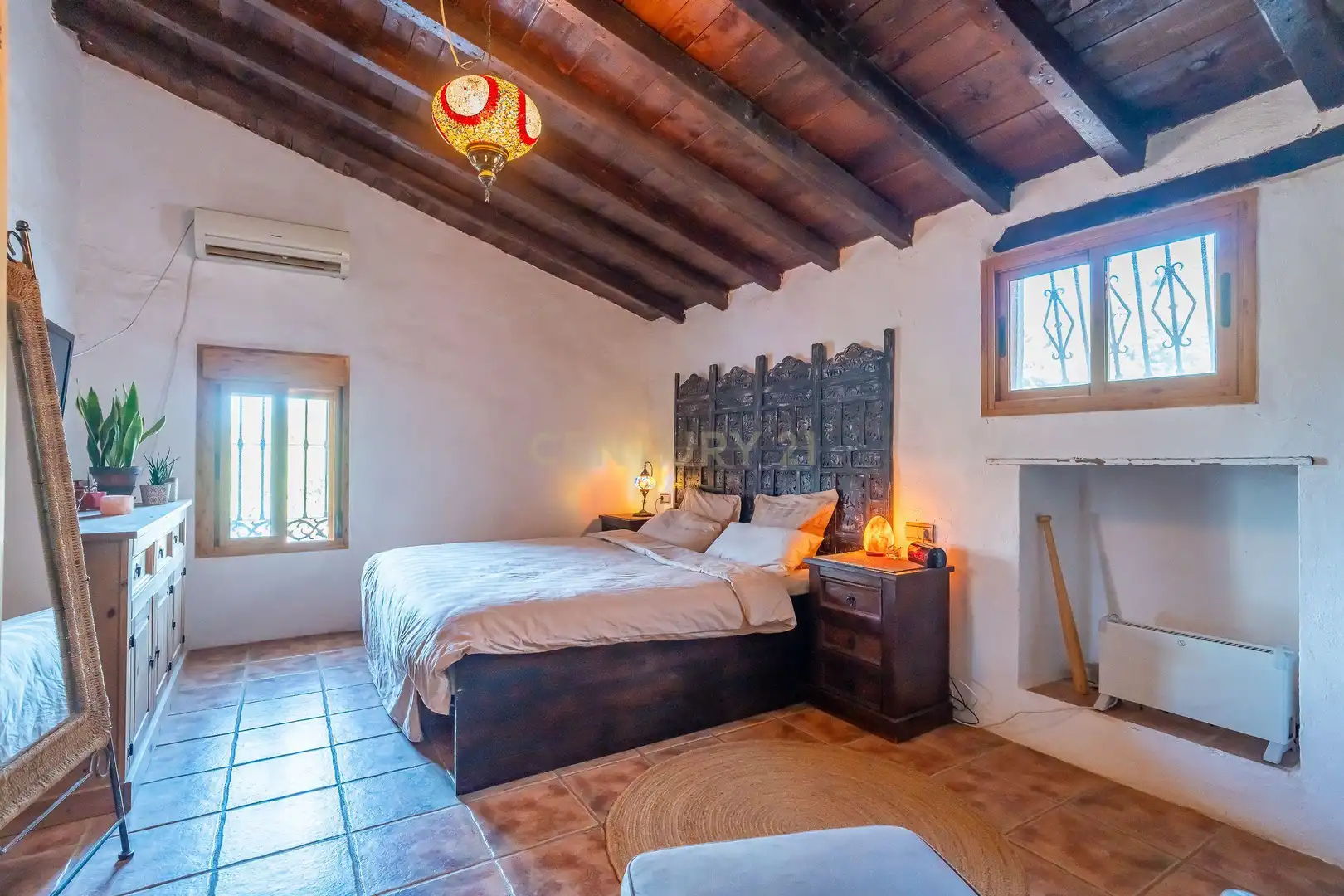 Dormitori de Casa o xalet en venda en Málaga amb Aire condicionat, Jardí privat i Traster