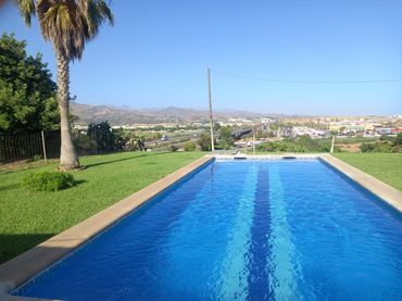 Casa amb piscina en venda a Calle Taramilla